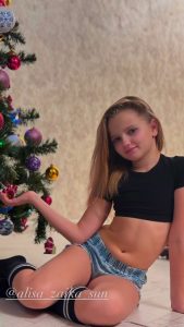 Alisa Zaika – Photos (59)